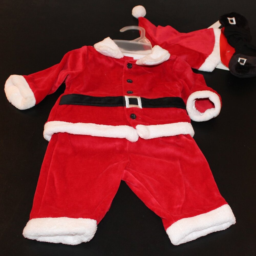 .Santa Outfit (0-3 months) 4 Piece NEW (2 Available)